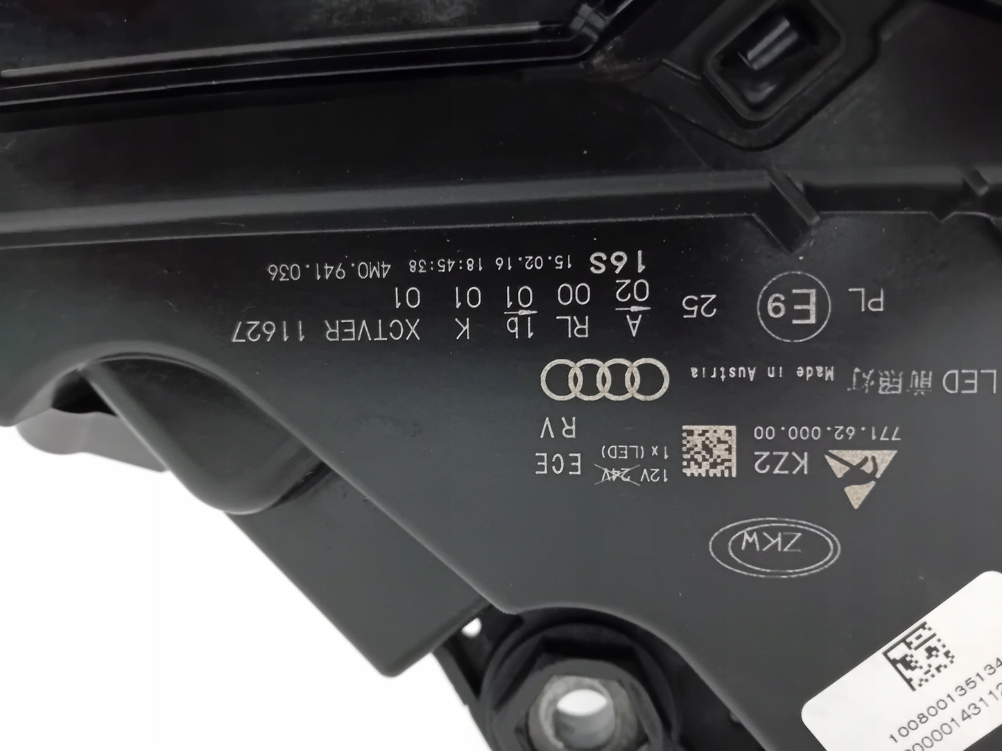 Audi Q7 Headlight Matrix RH, OEM, Part number: 4M0941036