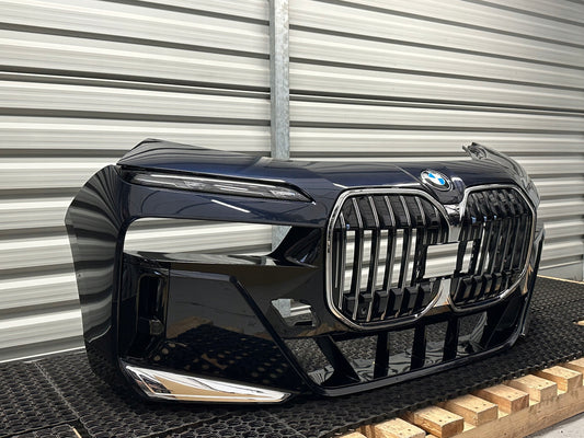 BMW 7 G70 Front bumper Swarovski Grill, OEM, Part number: