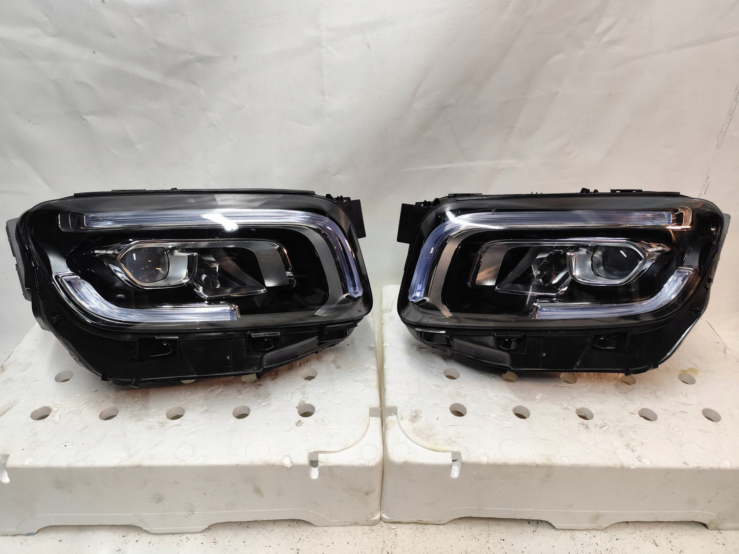 Mercedes Benz GLB 247 headlight LED performance, OEM, Part number: A2479063200 , A2479063100