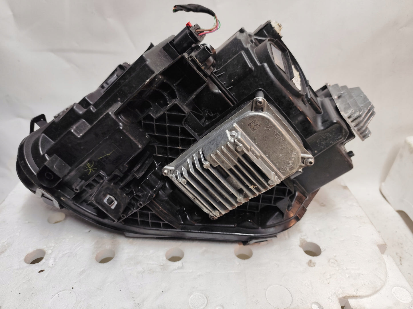 Mercedes Benz GLB 247 headlight LED performance, OEM, Part number: A2479063200 , A2479063100