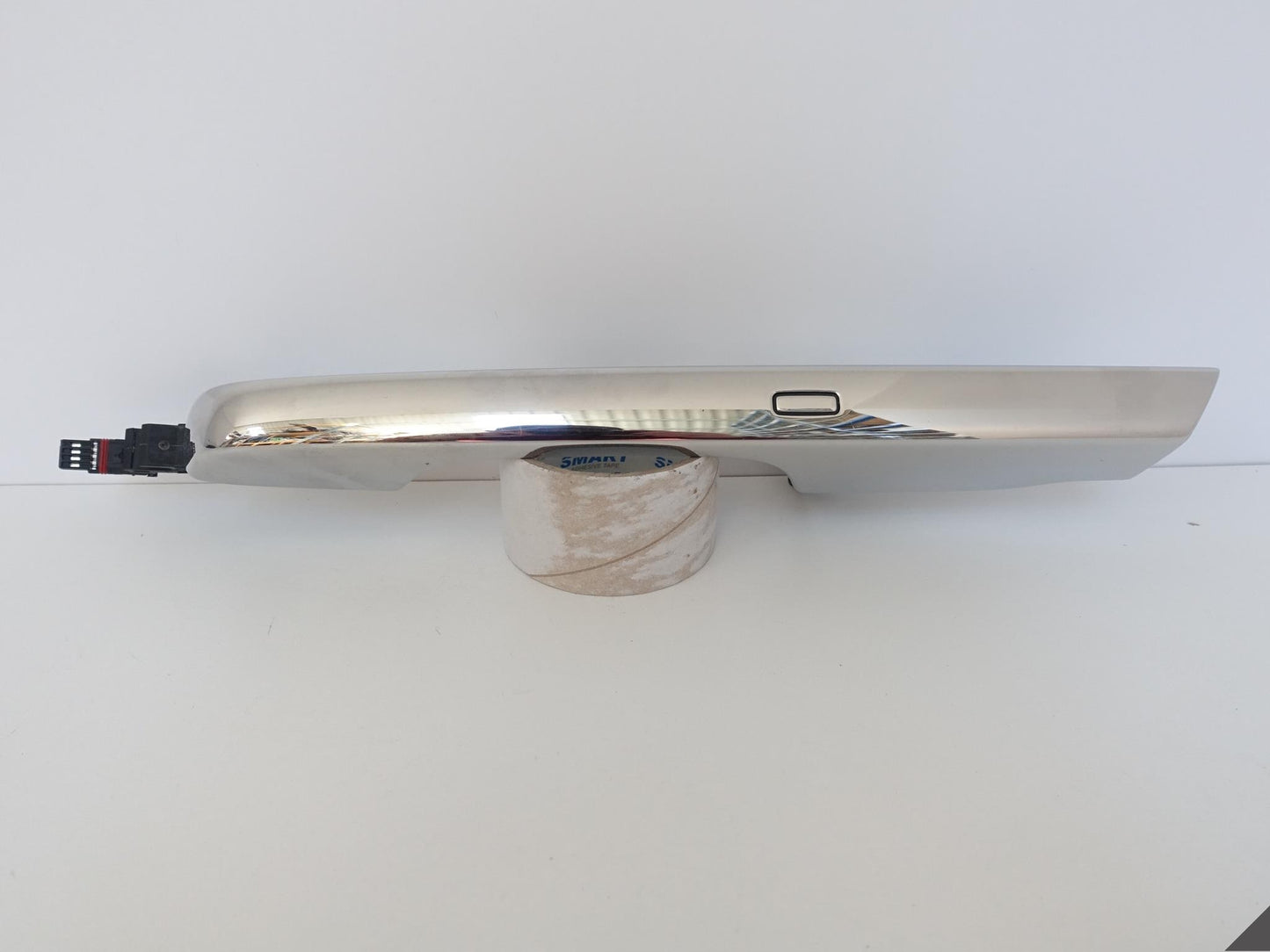 Rolls Royce Wraith Dawn Door handle LH Chrome, OEM, Part number: 7348277