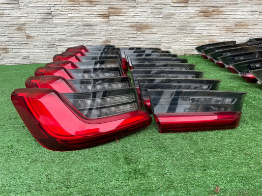 BMW G20 G80 USA Tail light LH, OEM, Part number: 7495085 7495089