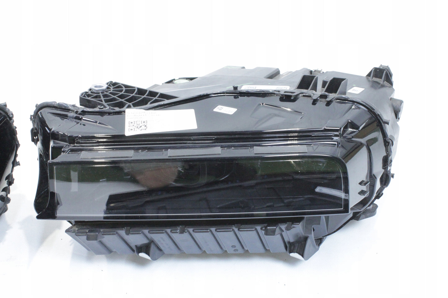 BMW G09 XM Complete LED US Spec, OEM